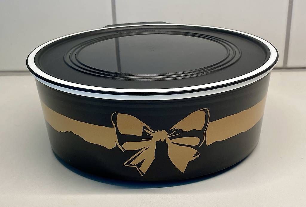 Tupperware Contenitori & Simili: Tupperware Guetzlidose (neu) – Nuovo e nell'imballaggio originale da Jonschwil venduto da relnheaz