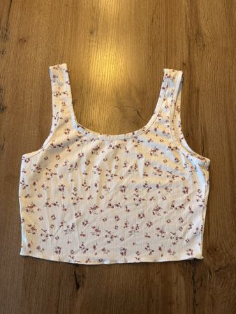 Sommerliches Blümchen Top, Grösse S, Neuwertig!