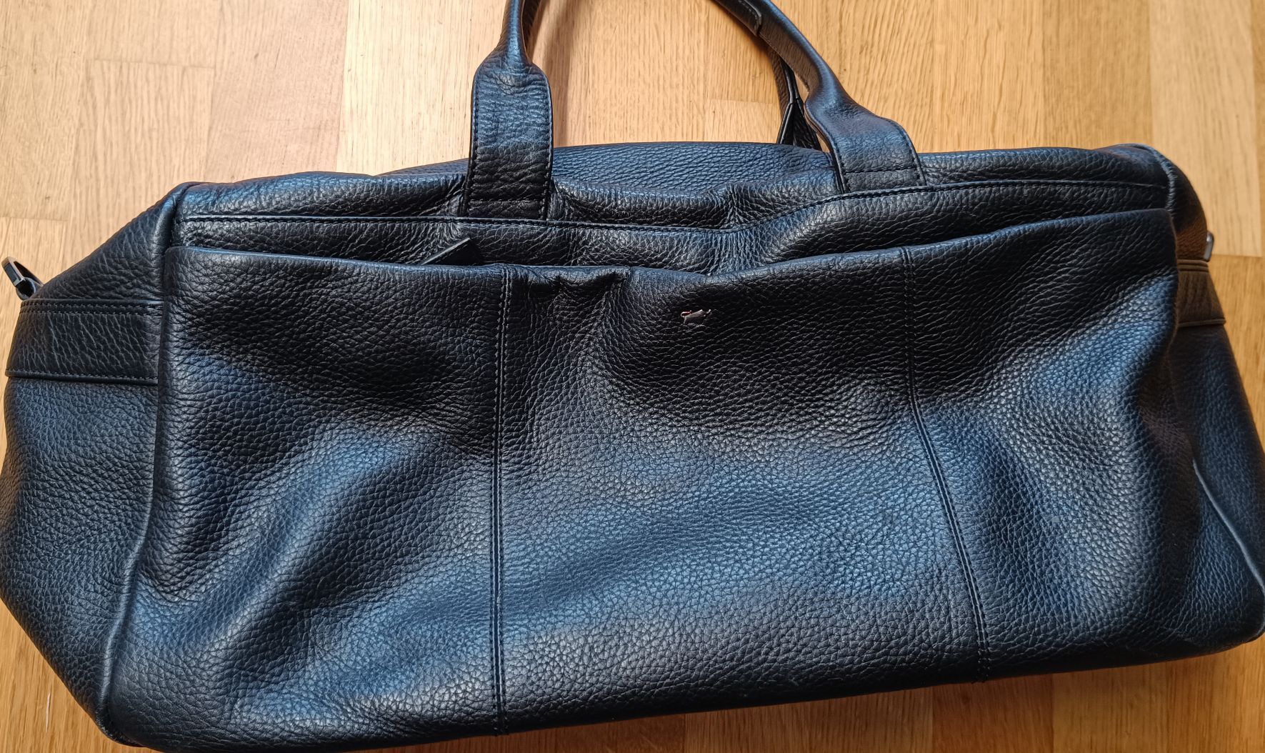 Taschen: Sac en cuir noir utilisé – Gebraucht aus Biel/Bienne von justophe