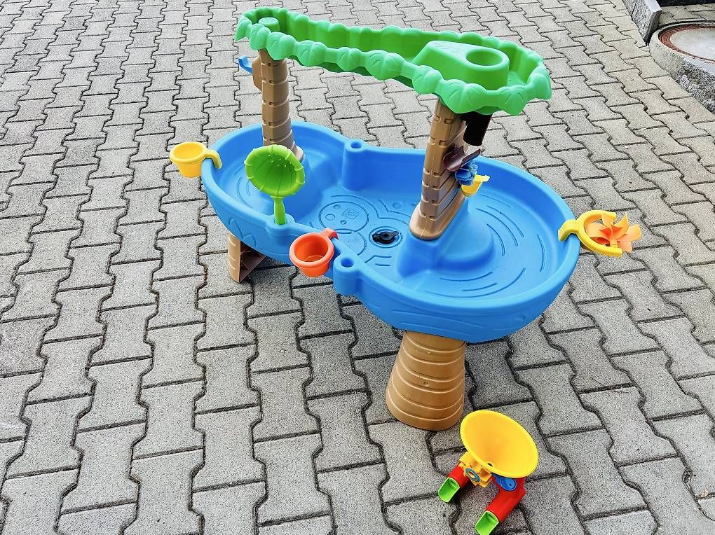 Spielzeuge: Step2 Rain Showers Wasserspieltisch – Gebraucht aus Uttwil von vas_w8s7 1