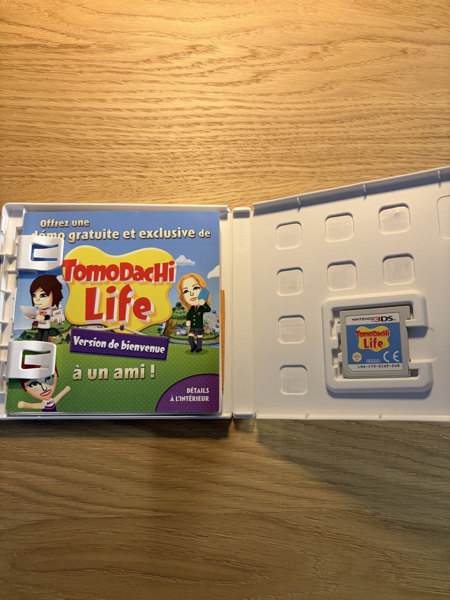 Nintendo Giochi: Tomodachi Life - Nintendo 3DS – Usato da Pully venduto da FunkyGames 2