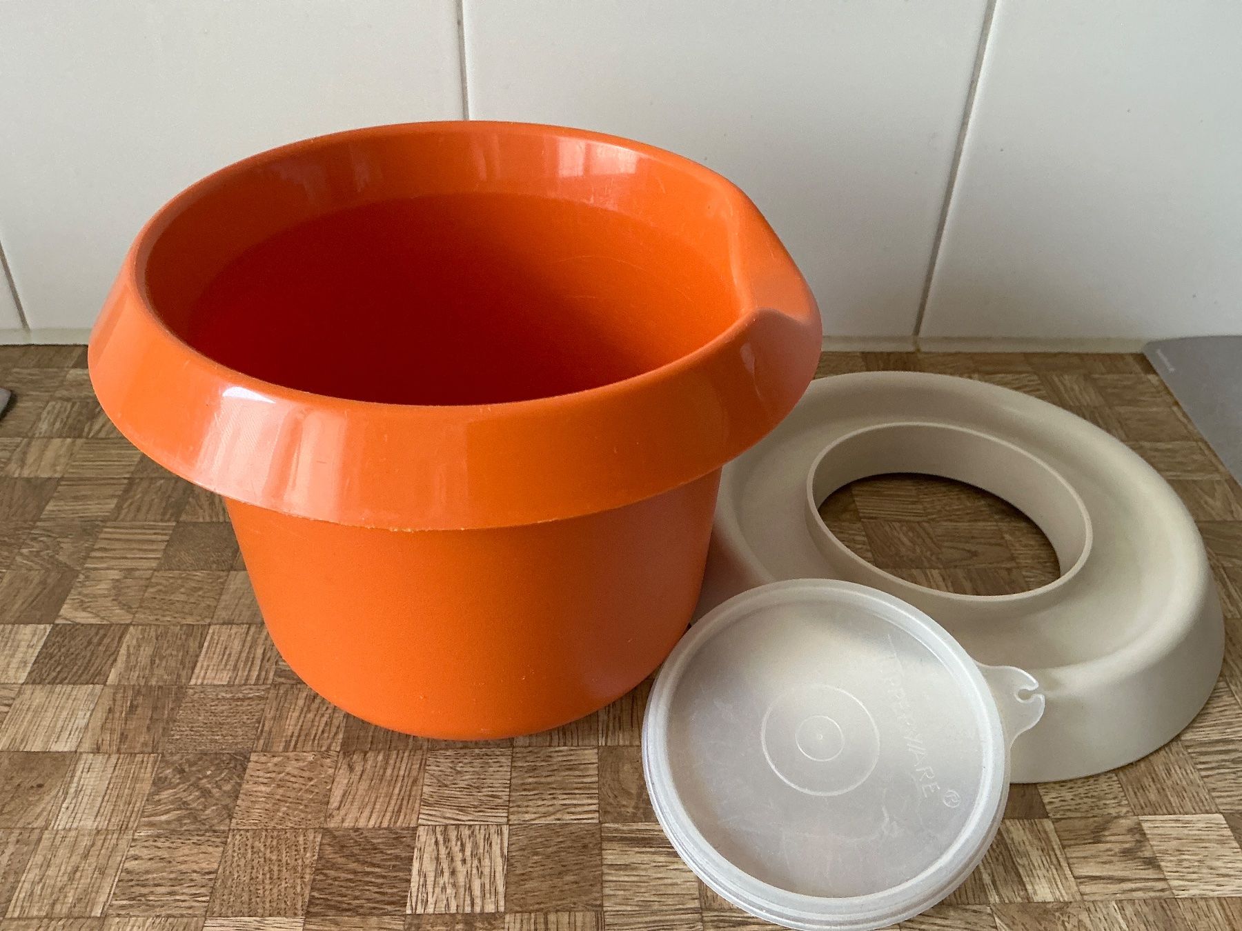Coupes: Tupperware Rührschüssel – D'occasion à Birmensdorf ZH par Hilhan 2