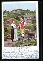 Kinder in Appenzeller Tracht auf einer A