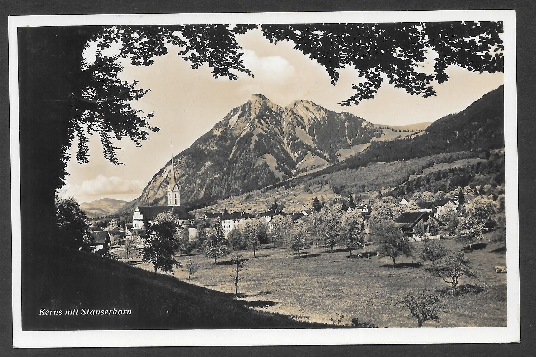 Cartes postales: Kerns Dorfansicht mit Stanserhorn – D'occasion à Olten par clotaldi