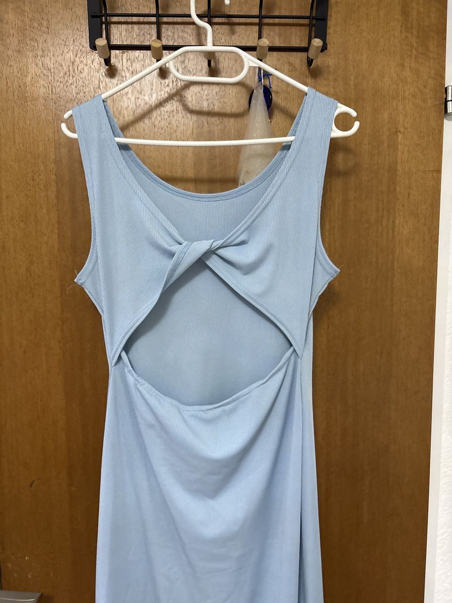 Kleider: Damen Kleid hellblau Grösse L – Gebraucht aus Würenlos von dje_y9tb 1