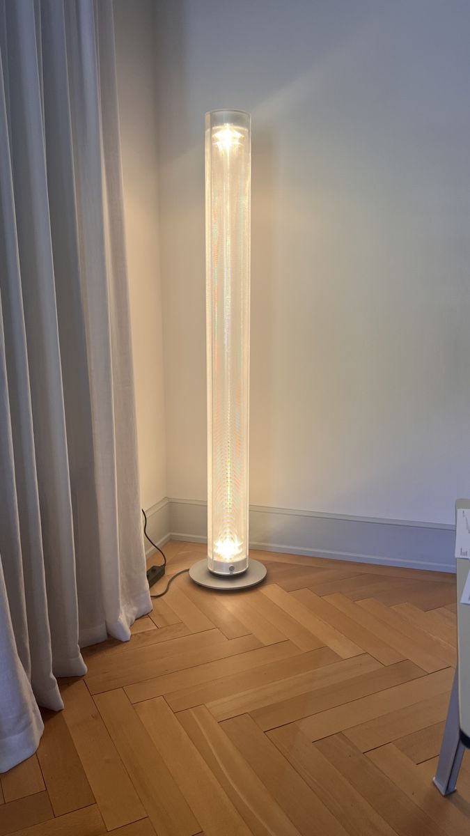 Belux Lampade: Stehleuchte TWILIGHT-360 LED, absolut Neuwertig – Nuovo (secondo la descrizione) da Bühler venduto da LICHTIG