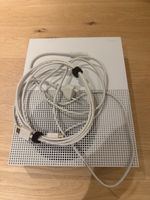 Microsoft Xbox One S Konsole Modell 1681 mit Kabel weiss