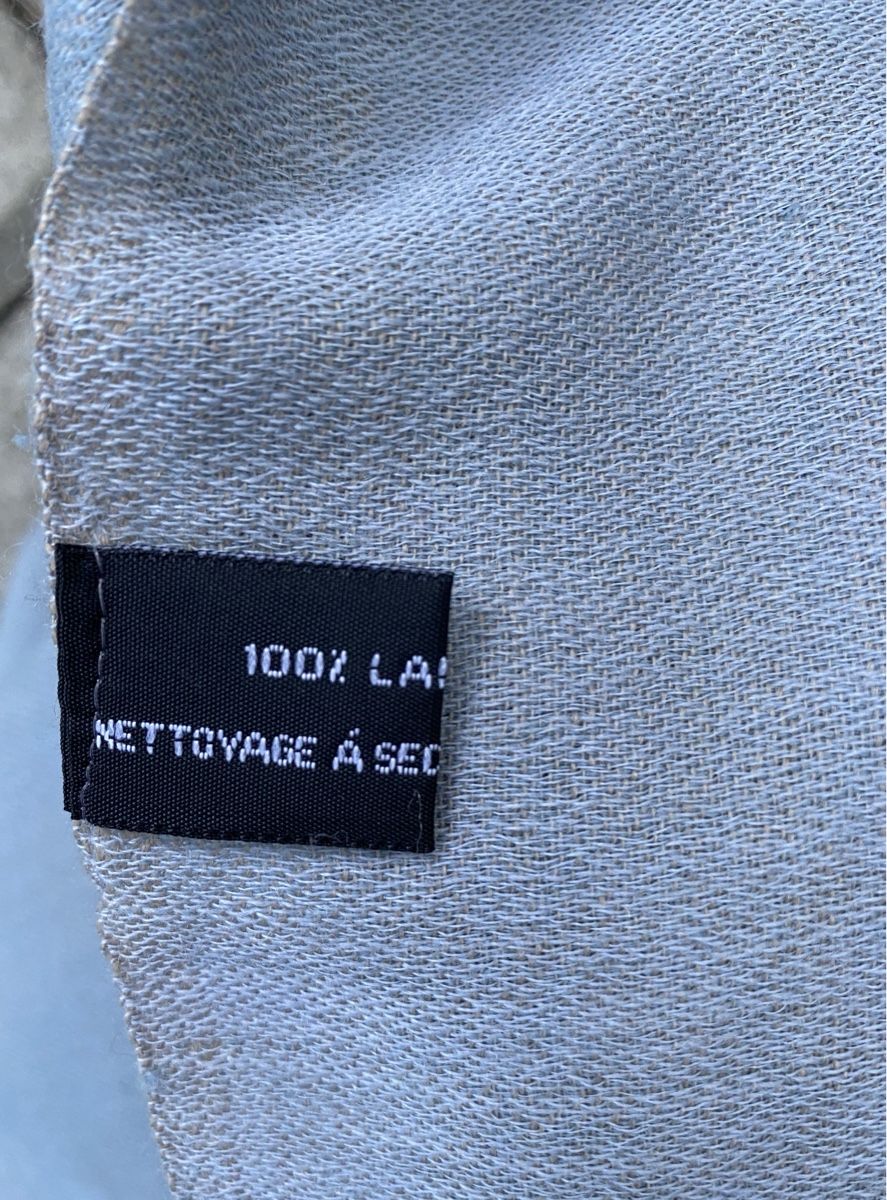 Foulard & Sciarpe: Schal hellblau mit Fransen 100% Wolle Neu – Nuovo e nell'imballaggio originale da Rabius venduto da bri_ca76 3