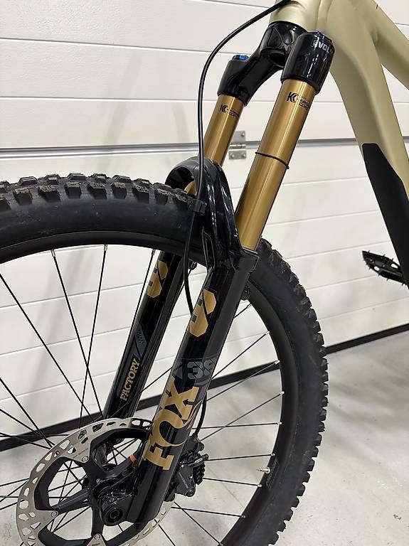 Vélos: Merida Mountainbike fully – D'occasion à Altstätten SG par Zero10 3
