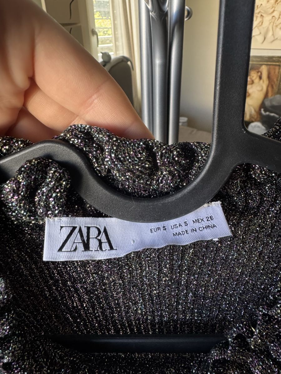 Zara Tops: Zara Glitzer Party Top Gr. S – Gebraucht aus Küsnacht ZH von pup_culture 1