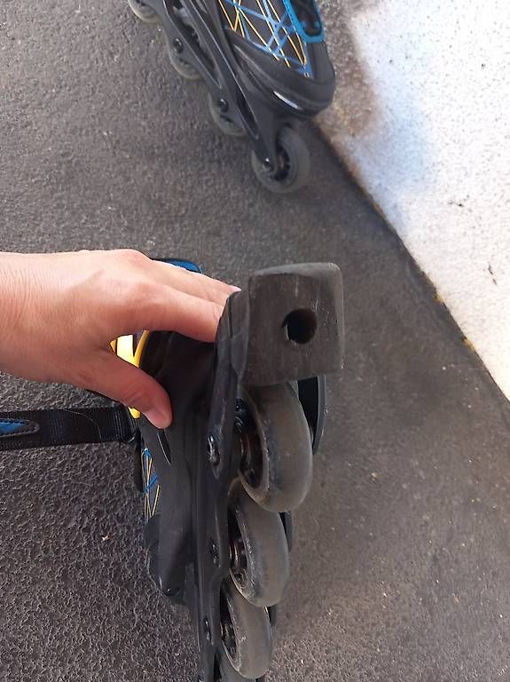 Pattini in linea & Pattini a rotelle: Inline Skates verstellbar 29-32 – Usato da Wagen venduto da hunt3r 2