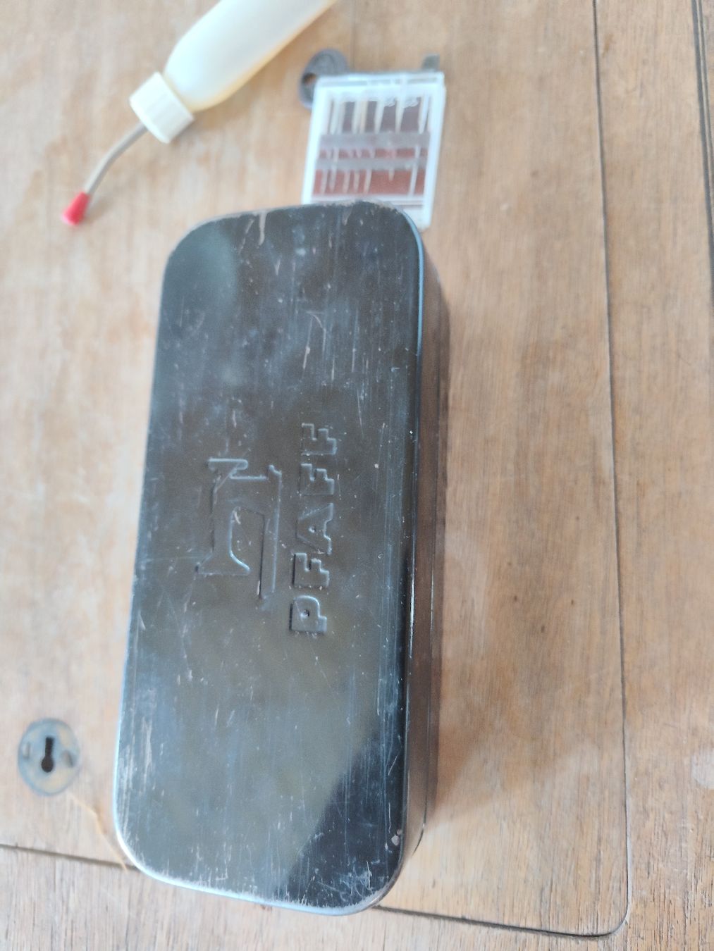 Pfaff Macchine da cucire: Pfaff 31, versenkbare Nähmaschine – Usato da Bubikon venduto da Adi_verkauft 2