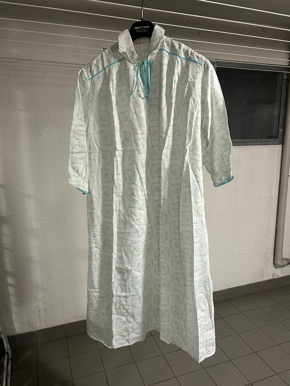 Negligees & Pyjamas: Camicia da notte fiorata tg.46 – Gebraucht aus Melano von H-Sara