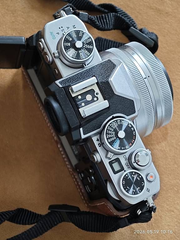 Fotocamera: Kit Nikon Zfc – Usato da Gampelen venduto da inf_89ps 2