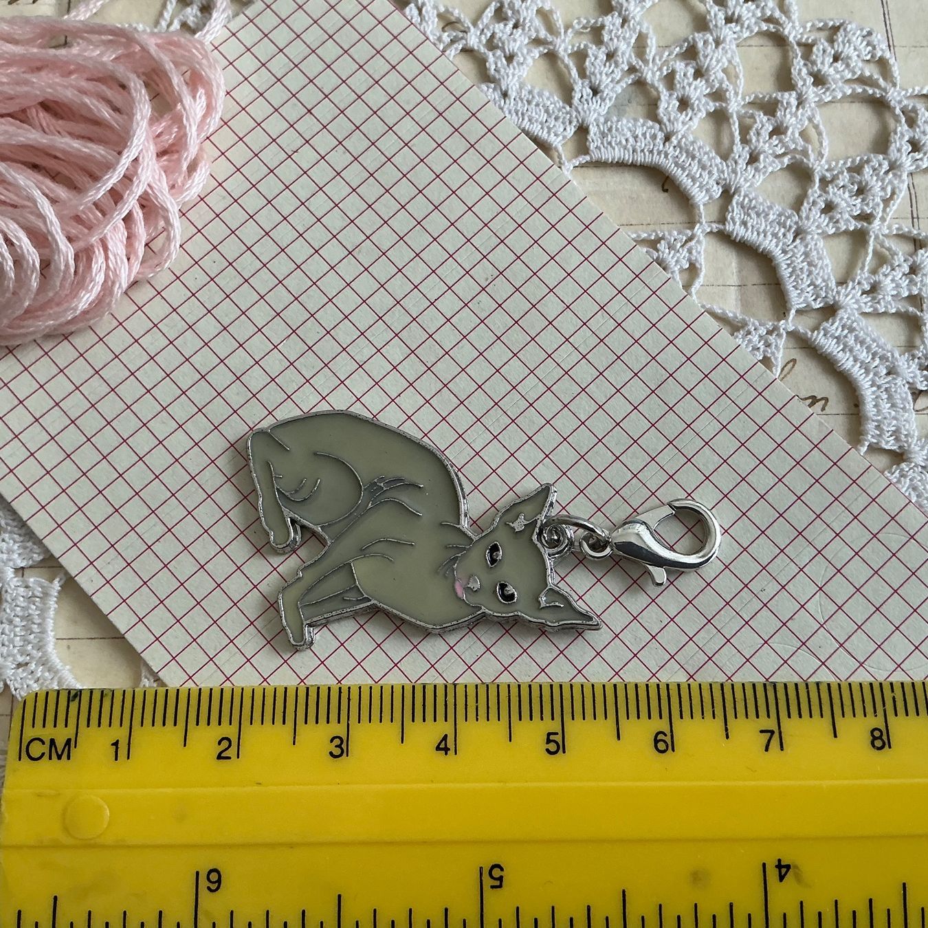 Ciondoli: 1x Anhanger Metall Katze chat émail pendentif – Nuovo (secondo la descrizione) da Meyrin venduto da laservette99 2
