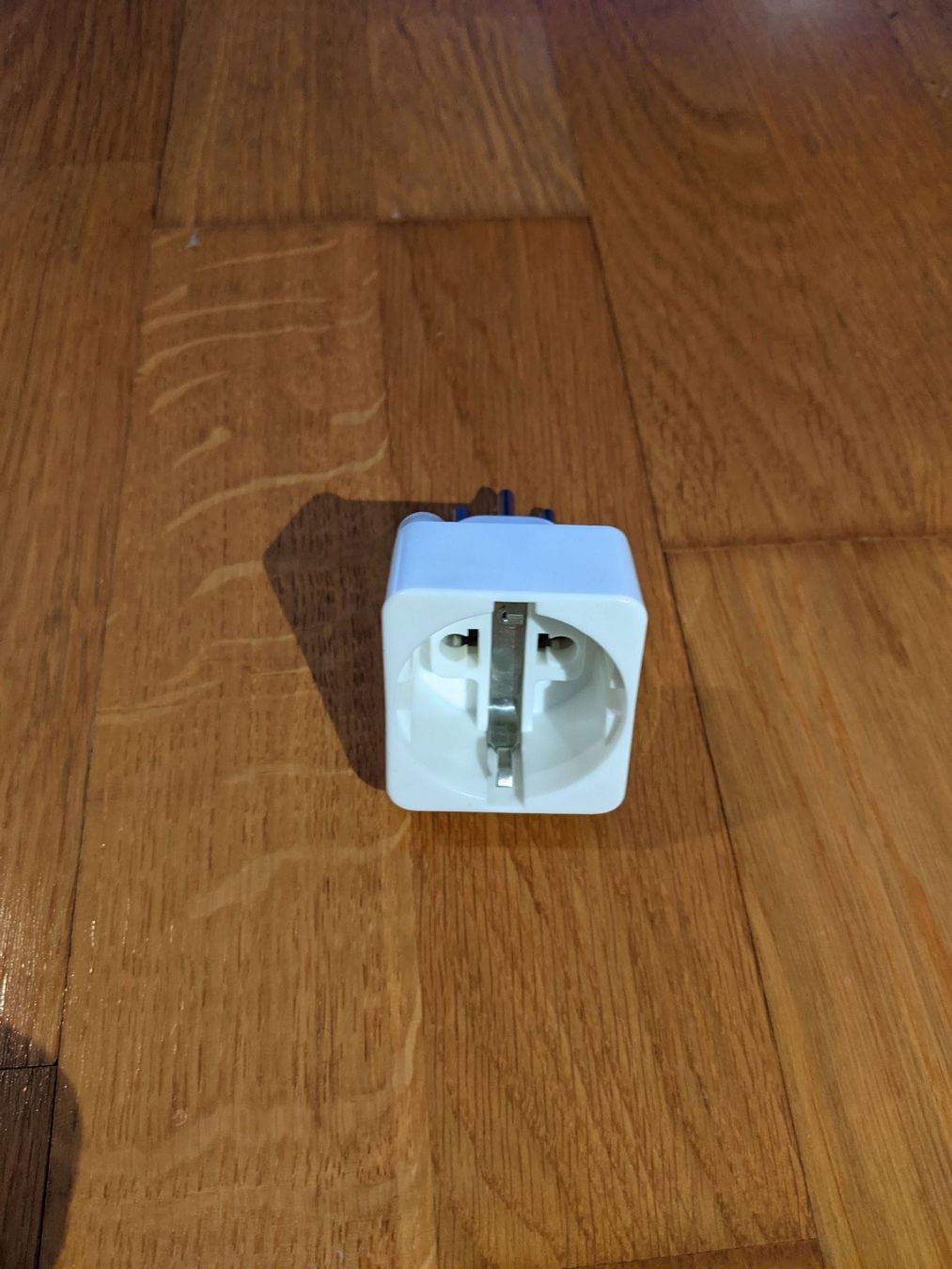 Spine: Stecker (adapter) – Usato da Herrliberg venduto da Aprelic