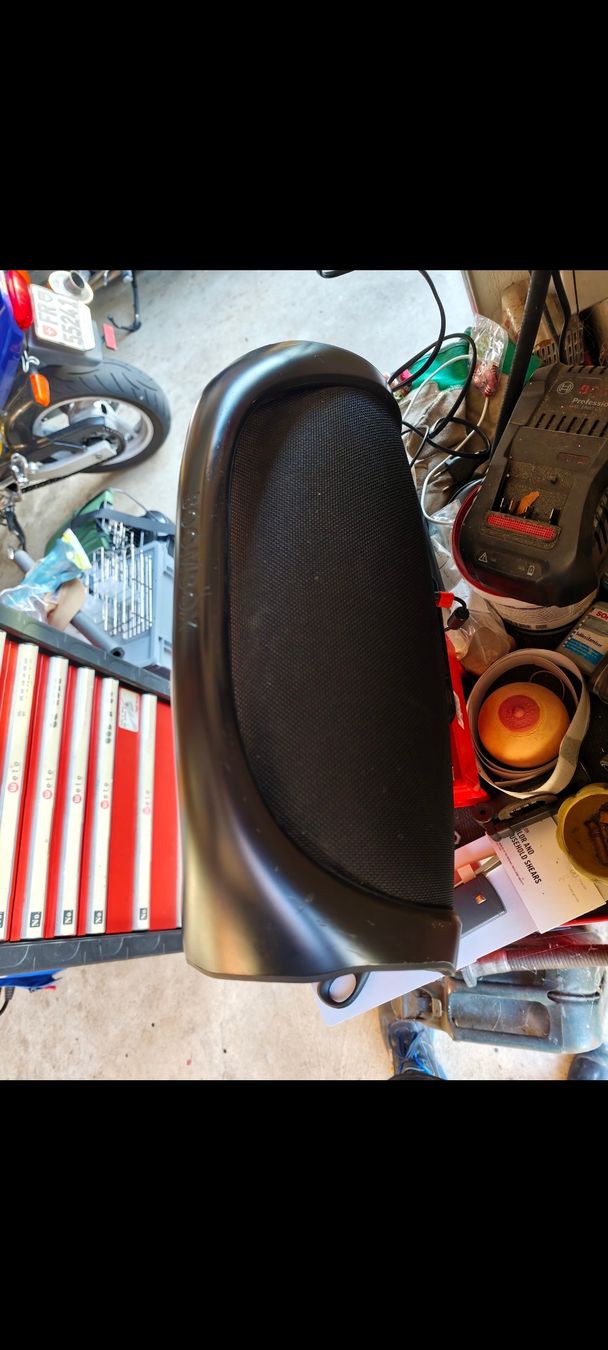 JBL Casse acustiche: Jbl Boombox 1 – Usato da St-Martin FR venduto da MaxHsr 3
