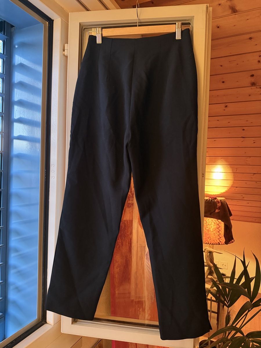 Stradivarius Pantaloni: Elegant Black Trousers – Usato da Zürich venduto da BettinaMarie2308 3