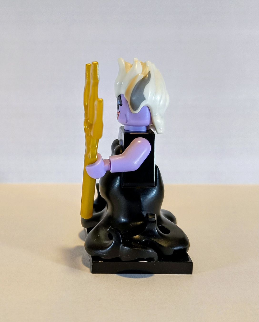 Lego Kit di costruzioni: Lego Minifigures Disney - Ursula – Usato da Muri AG venduto da Kramsi 2
