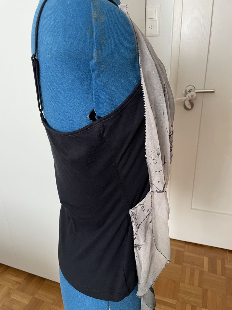 Karen Millen Tops: Top von Karen Millen aus Seide – Gebraucht aus Winterthur von tat_ky5h 2