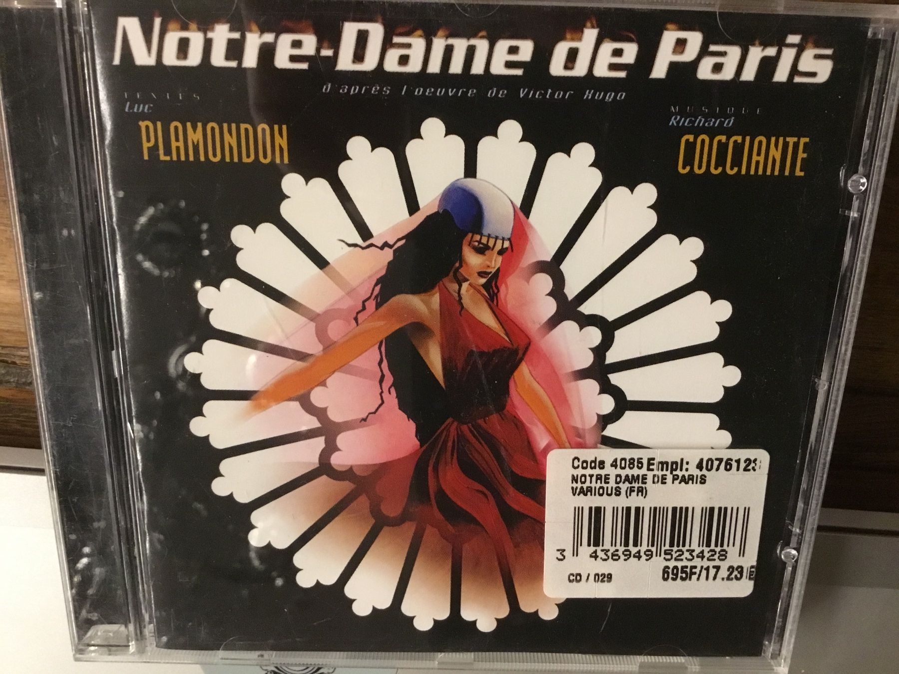 CD: Notre Dame de Paris Musical CD - – Usato da Thierachern venduto da sweden08