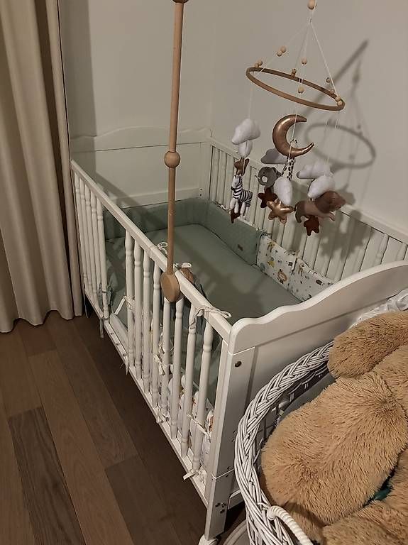 Letti: Babybett zu verkaufen – Usato da Meggen venduto da organisman