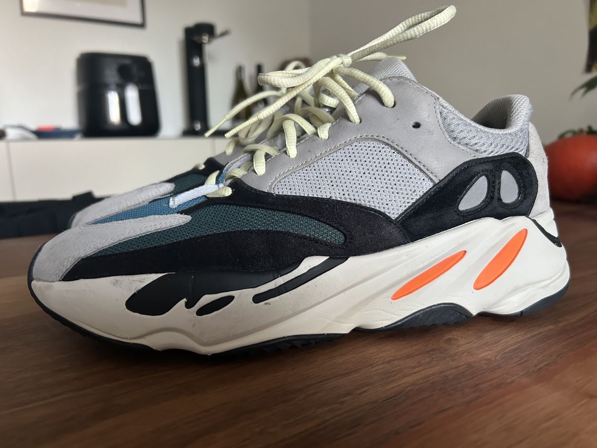 Adidas Scarpe da uomo: Adidas Yeezy Boost 700 – Usato da Basel venduto da Leonie_Leonie 3