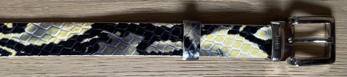 Ceintures: 100% leather snake-effect belt size 80 – D'occasion à Embrach par lau_2gtp 1