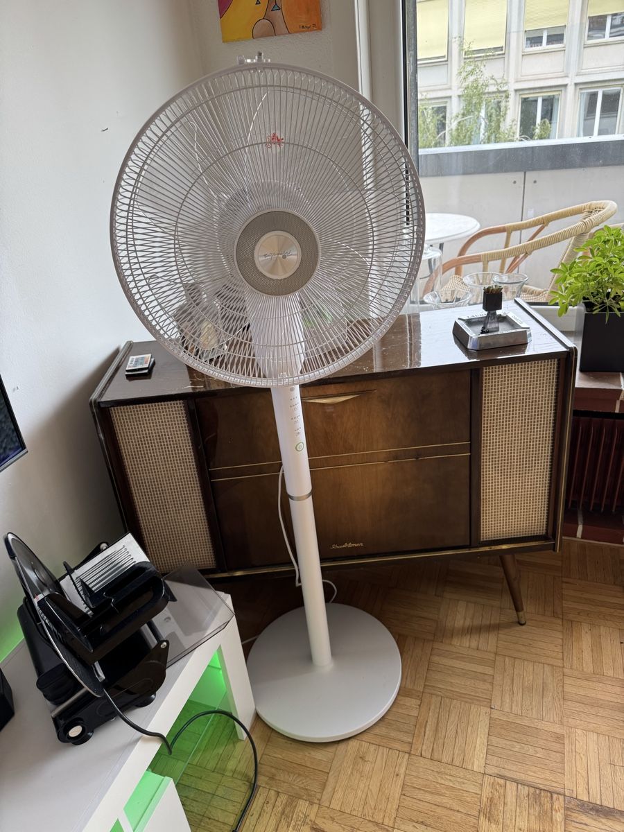 Ventilatoren: Standventilator weiss 40cm neuwertig – Gebraucht aus Biel/Bienne von Otilla