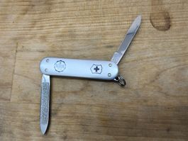 Victorinox escort 58 mm
