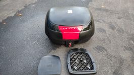 Givi Simply E42 Helmkoffer Top Case mit Halterung