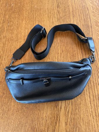 Sac banane noir cuir synthétique unisexe neuf