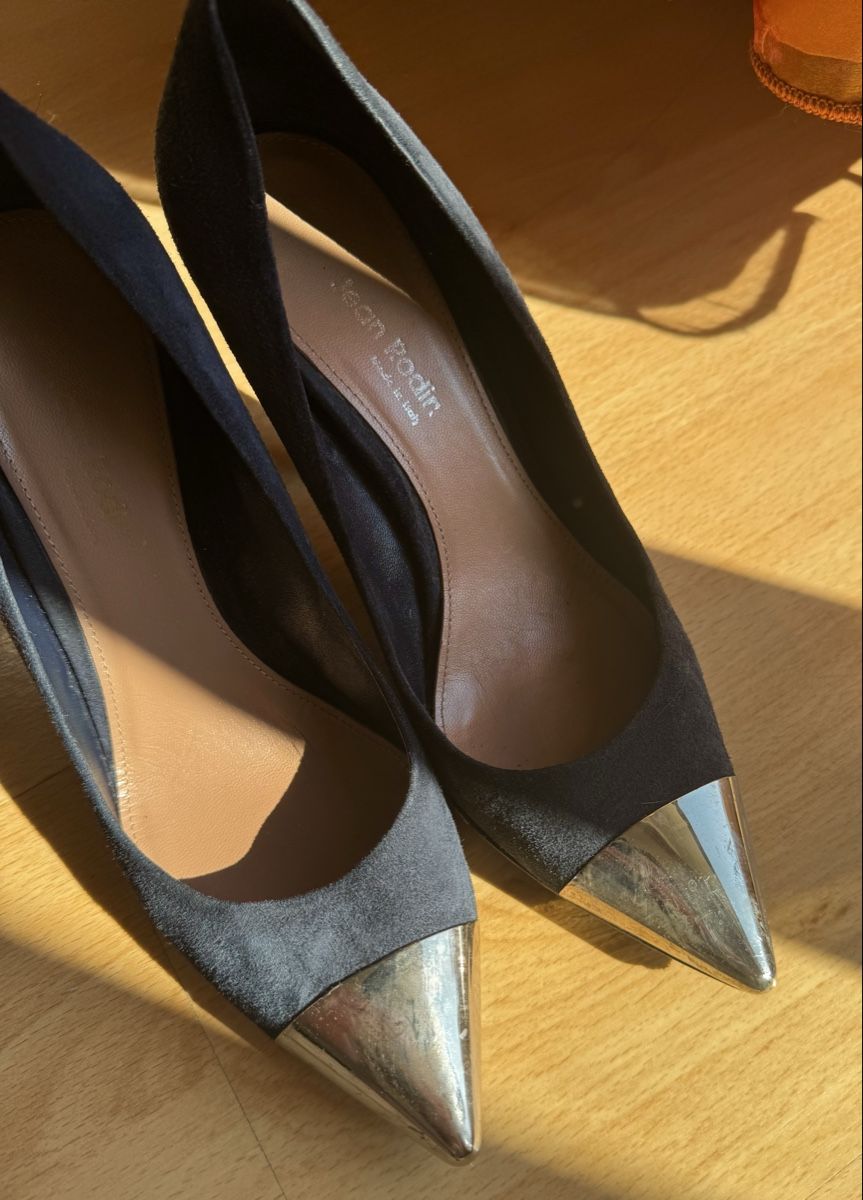 Scarpe da donna: Vintage Velvet Pumps – Nuovo (secondo la descrizione) da Aigle venduto da 029_mbn 2