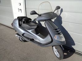 Einzigartige Piaggio Hexagon 176 ab MFK (Alternative Vespa)