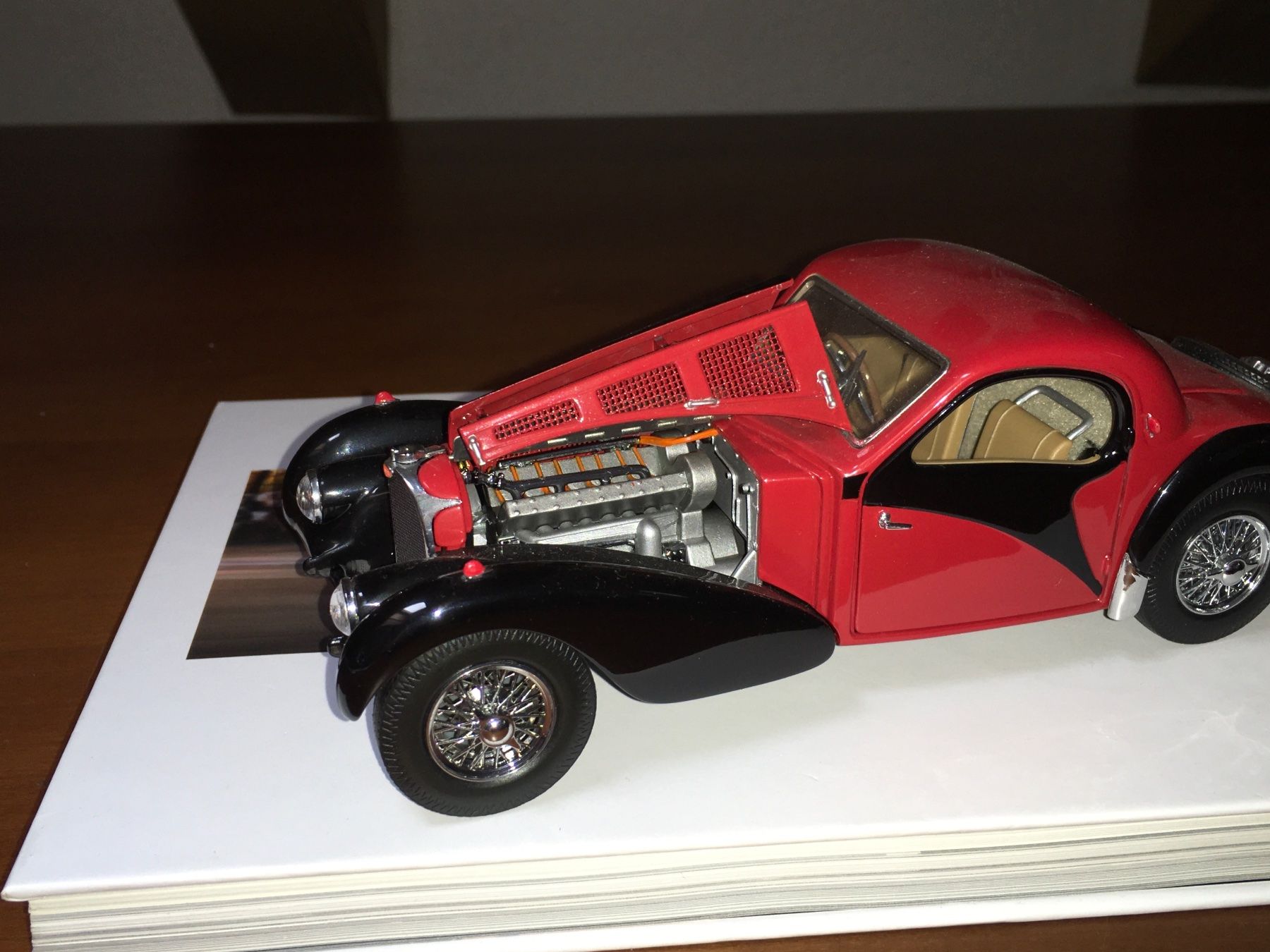 Bugatti Modellini d'auto: Bugatti Atalante Type 57SC 1936 - Franklin MInt !! – Nuovo (secondo la descrizione) da Wohlen AG venduto da PrivatSammlung 1