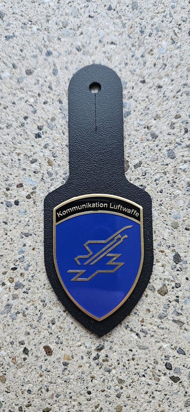Schweizer Armee Placchette & Badge: *** Brustanhänger Luftwaffe Kommunikation *** – Nuovo e nell'imballaggio originale da Riedholz venduto da fr_sIruP