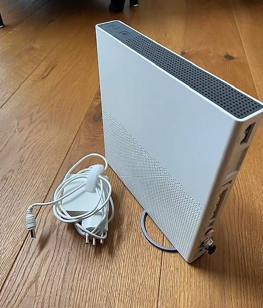 Swisscom Modems & Router: Router / Internet Box 3 – Gebraucht aus Brunnen von Franz_X