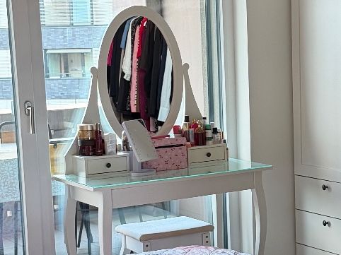 Ikea Coiffeuses: Coiffeuse (Ikea) – D'occasion à Zürich par Romina_T