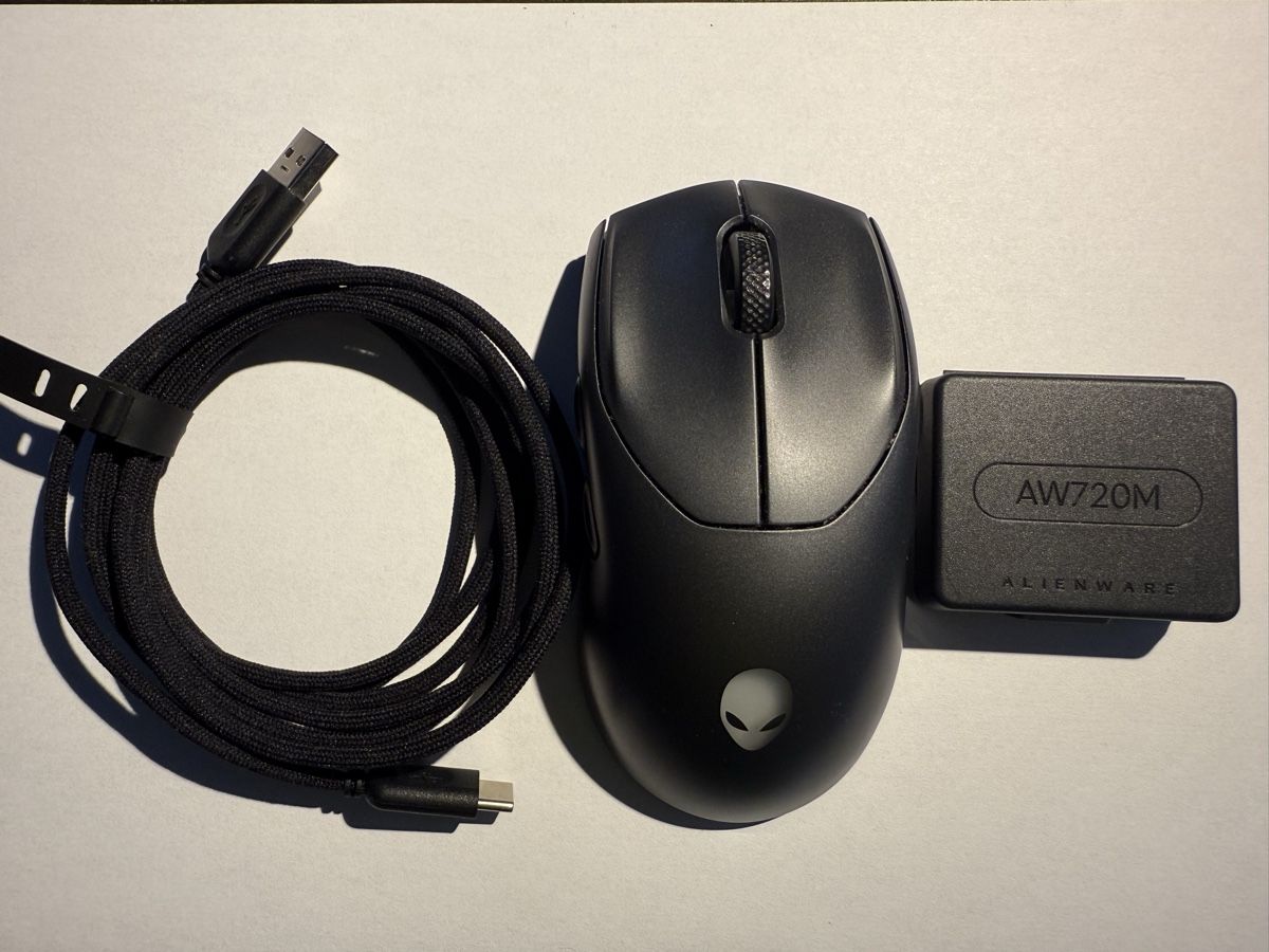 Dell Maus: Mouse Dell Alienware Tri-Mode Wireless AW720M – Gebraucht aus Bülach von lid_gx9n