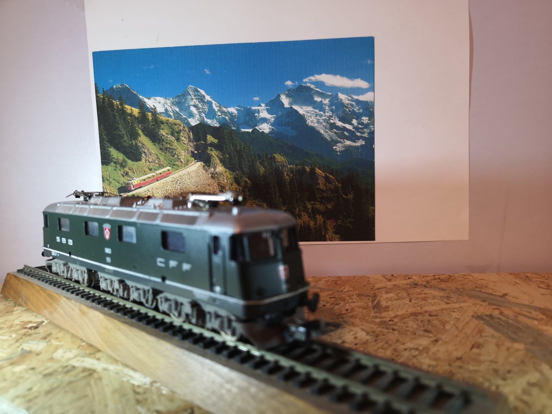 Lima Modellini di ferrovie: Lima E-Lokomotive H0 / DC – Usato da Heimberg venduto da Newyorker5 1
