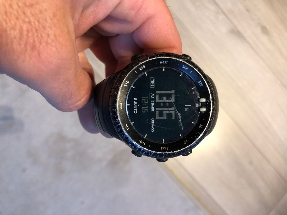 Suunto core discount all black horloge