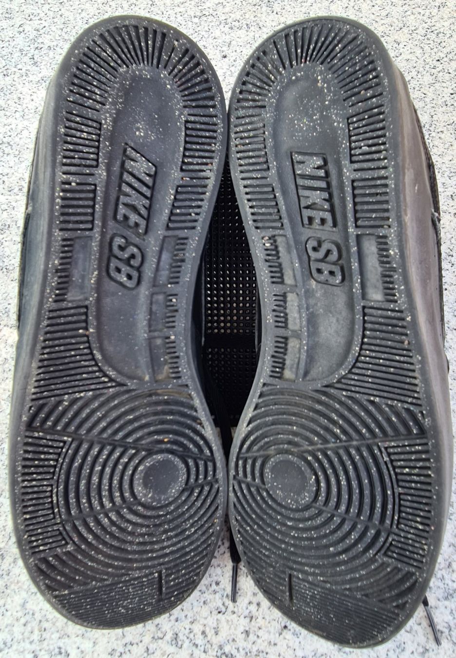 Nike Herrenschuhe: NIKE Schuhe Euro Gr. 44 – Gebraucht aus Münchenstein von vitalfit 4