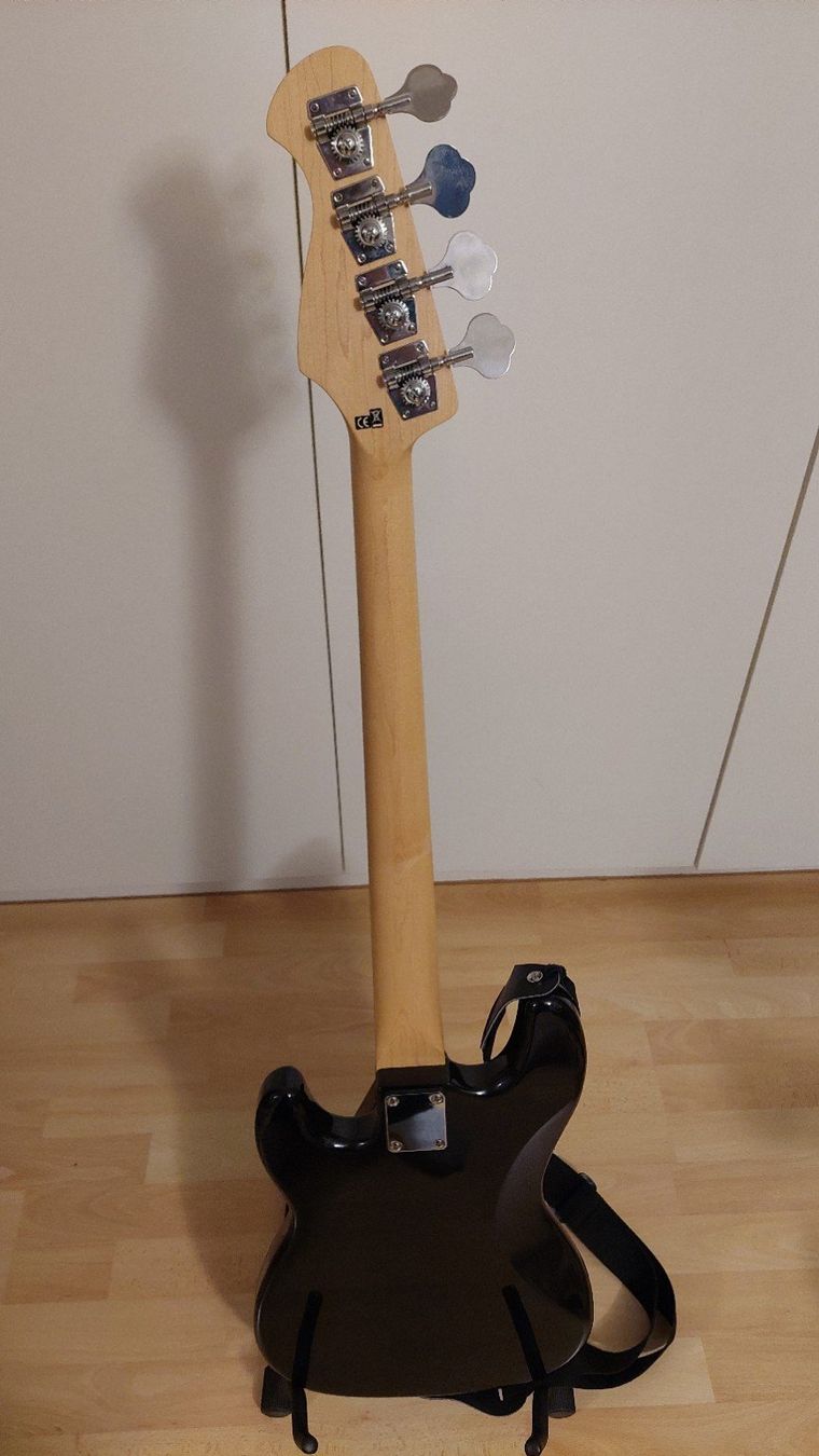 Harley Benton Strumenti musicali: Harley Benton E-Bass Standard Series – Usato da Suhr venduto da GrigoriosT 2