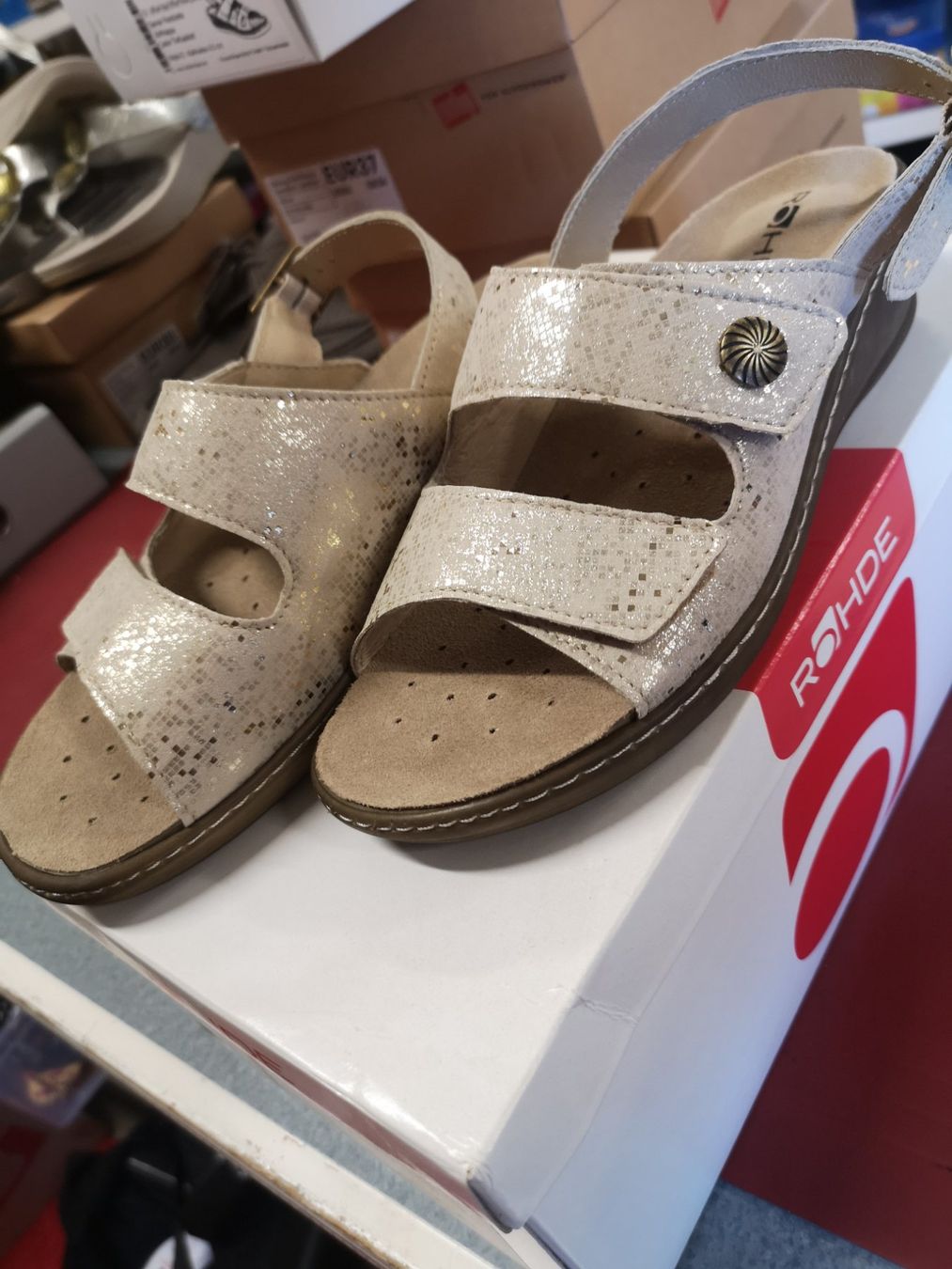 Rohde Damenschuhe: Rohde – Neu und originalverpackt aus Möhlin von Highwaytom