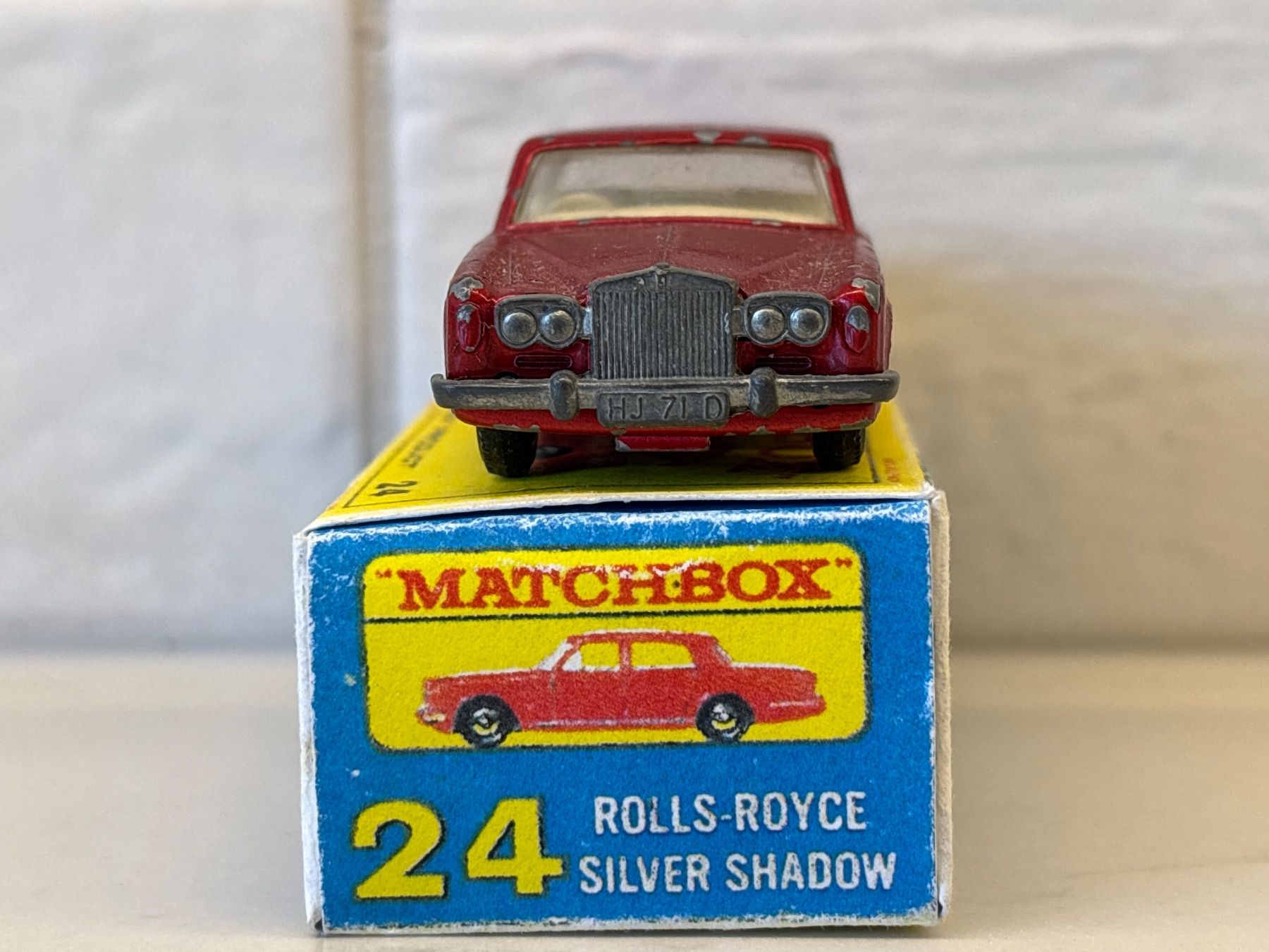 Matchbox Modellini d'auto: Miniature voiture Matchbox Rolls Royce Silver Shadow rouge – Usato da Gollion venduto da Hampton 3