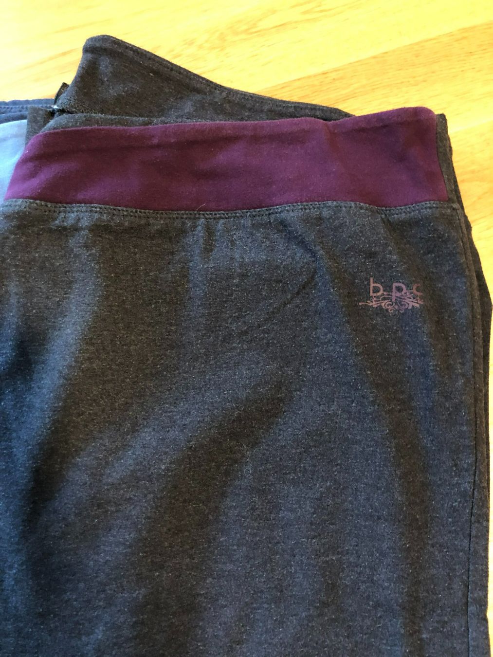 Hosen: 2er Pack Baumwoll Sporthose mit Stretch 52/54 – Gebraucht aus Bellinzona von JackieBlue 2