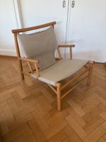 Sessel Holz mit Stoffbezug und Lederriemen guter Zustand