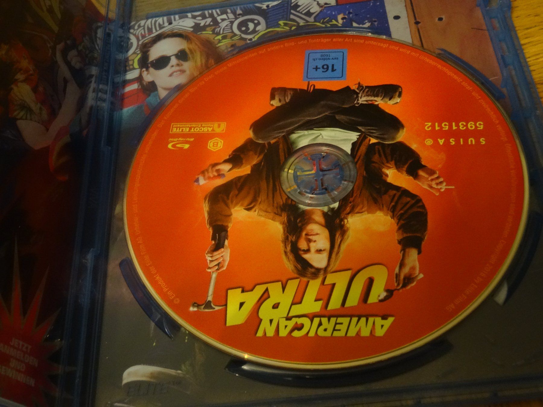 Tutti i DVDs: American Ultra - Blu-ray – Usato da Olten venduto da Disc-Verkauf 1