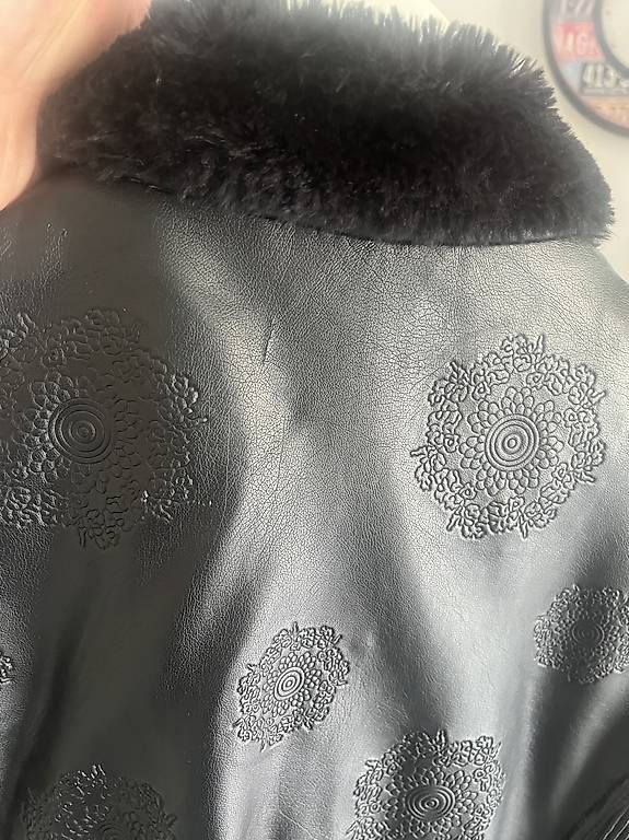 Jacken: Desigual Lederjacke  – Gebraucht aus Istighofen von holdi1986 4