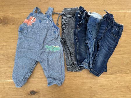 Baby Jeans, Hosen, Latzhosen Grösse 68, 5 Stück
